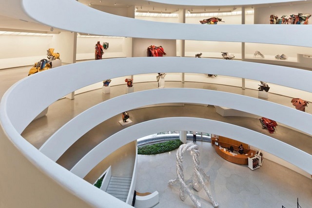 Không gian bày trí nghệ thuật của bảo tàng Guggenheim